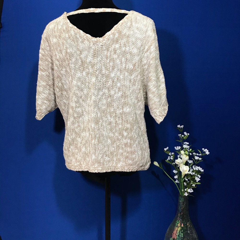 🌸 14th & Union Beige Back Cutout Sweater